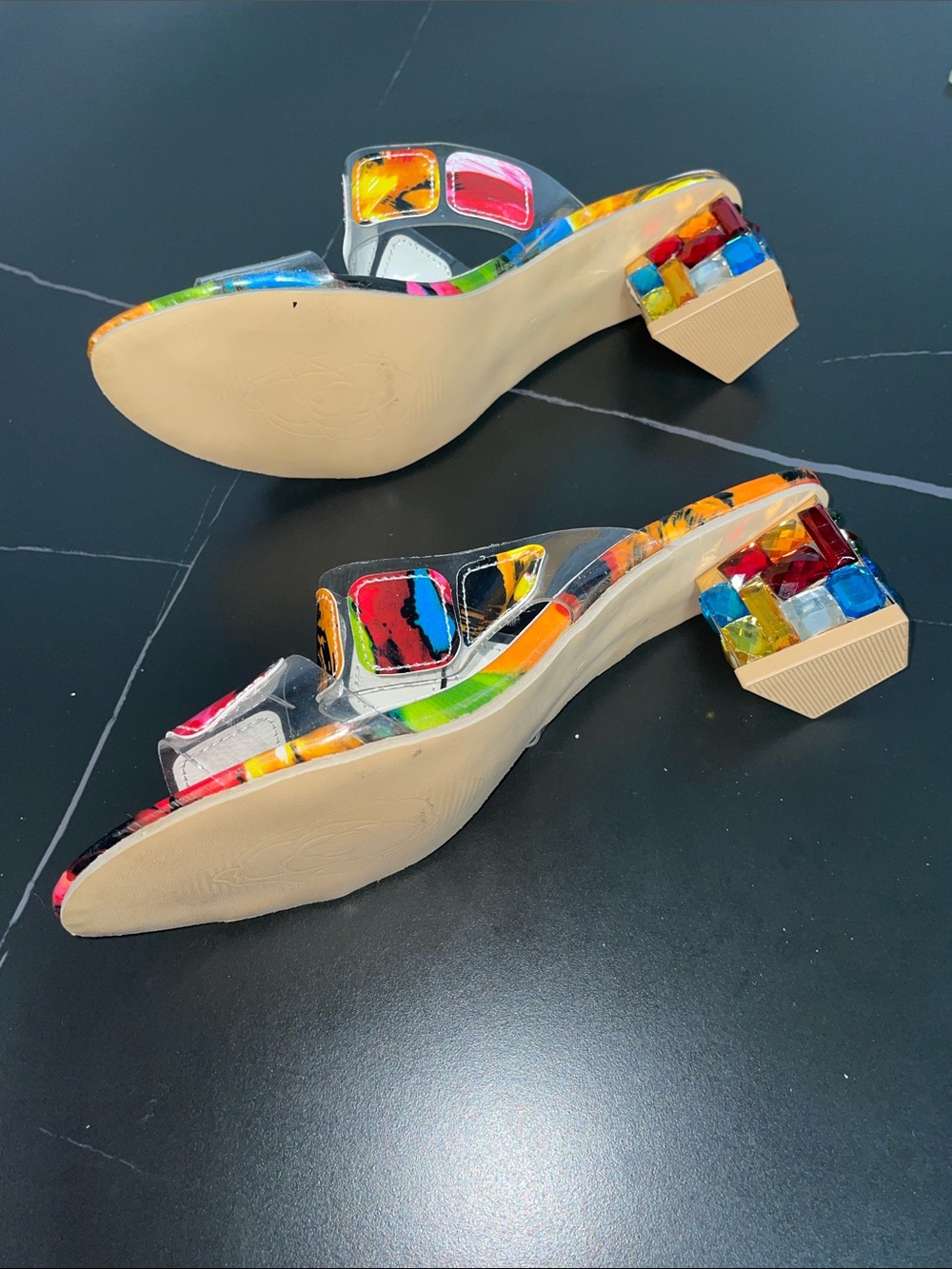 FASHION COLORFUL GEM BLOCK HEEL SANDALS FTL-08-138 - Picture 7 of 10